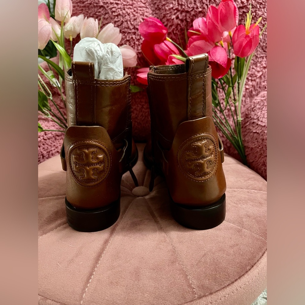 💖Pre-Loved Tory Burch Brown Ankle Booties Size 6 used once excellent condition. - Picture 5 of 12